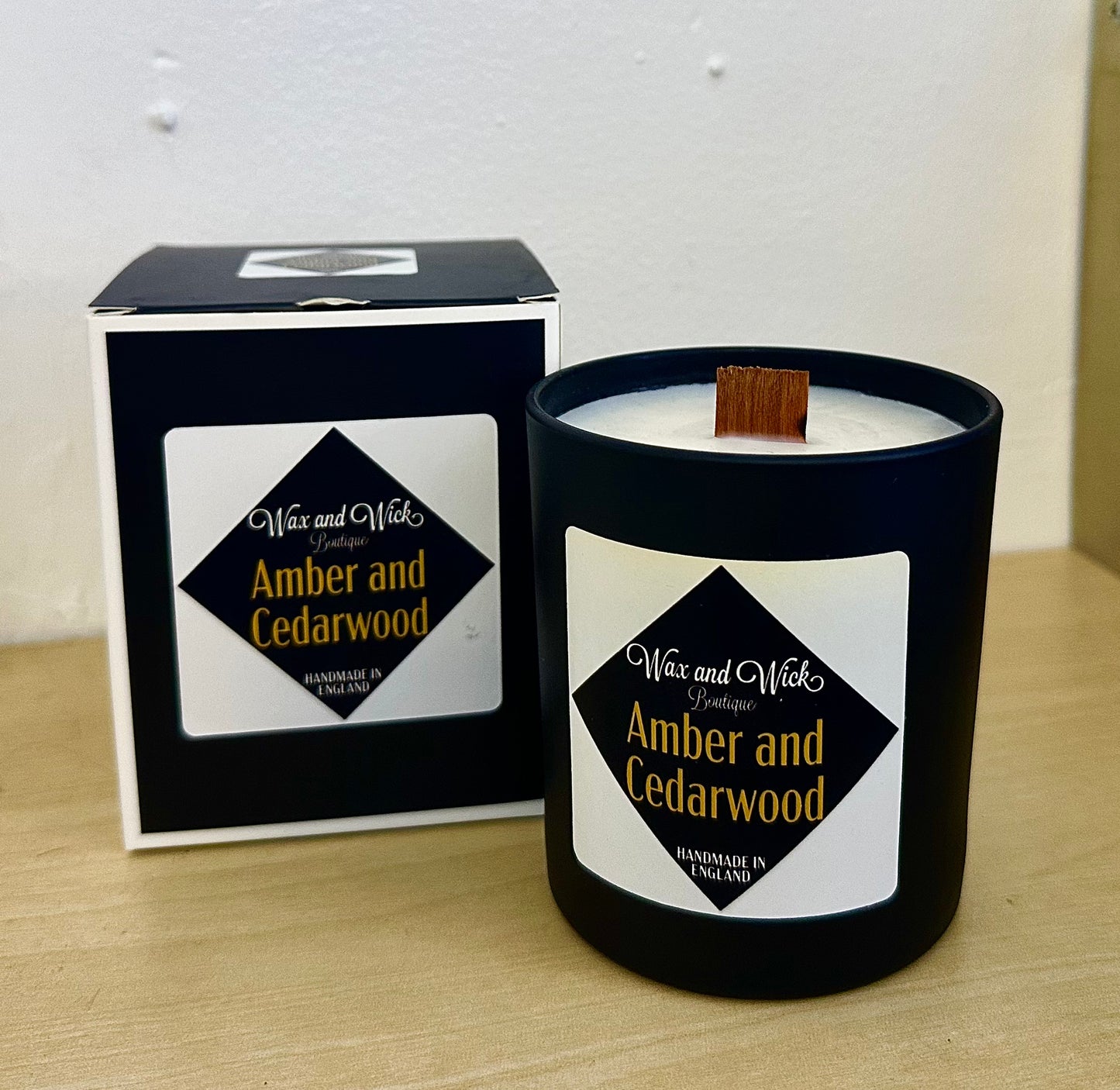 Amber and Cedarwood - Wooden Wick Candle