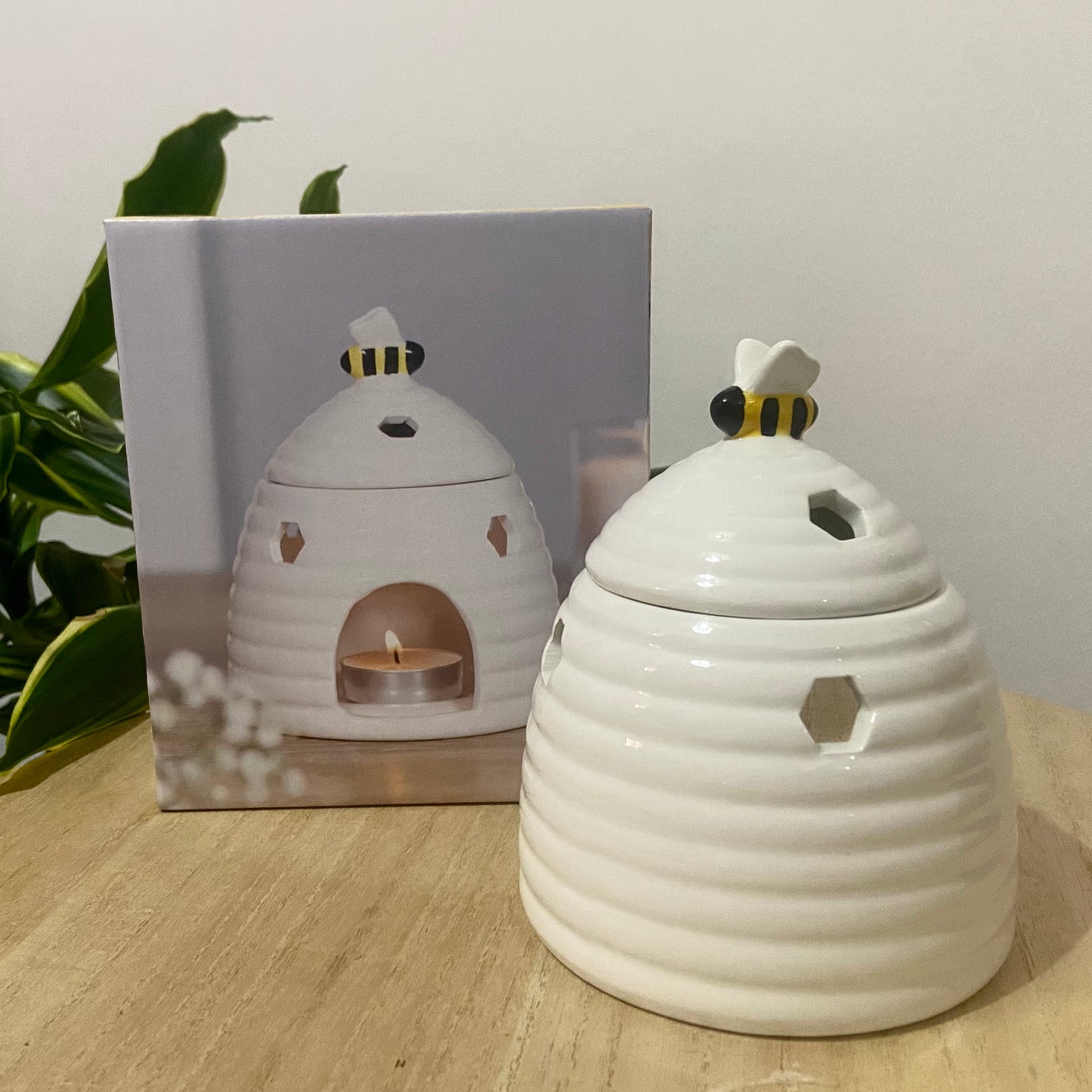 White Beehive Wax Burner