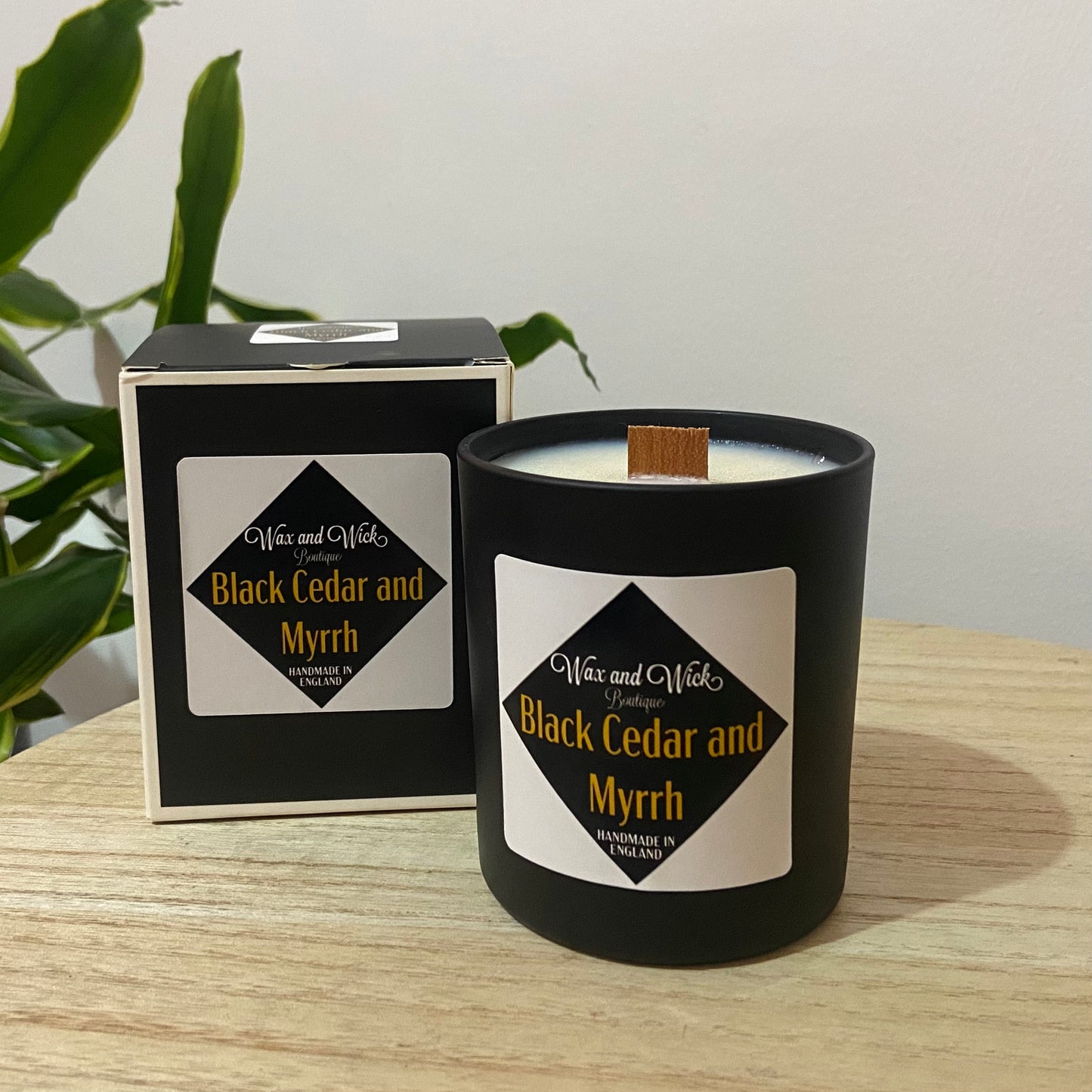 Black Cedar and Myrrh - Wooden Wick Candle