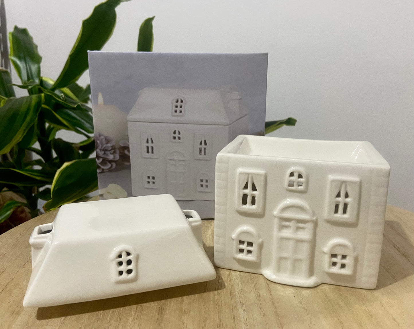 White ceramic House Wax Burner