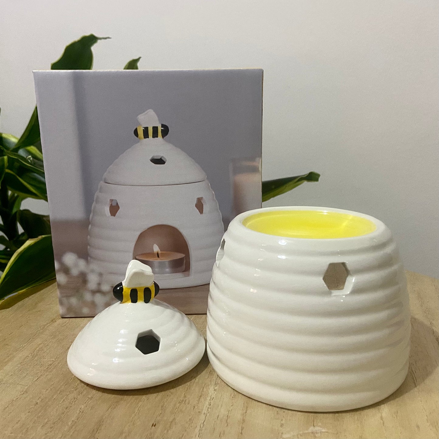 White Beehive Wax Burner